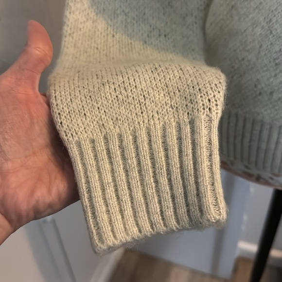 🆕NWT*STUSSY*🔥RARE🎱CREAM 8 BALL Heavy Brushed Mohair Sweater Men’s SMALL✨ - Picture 5 of 16